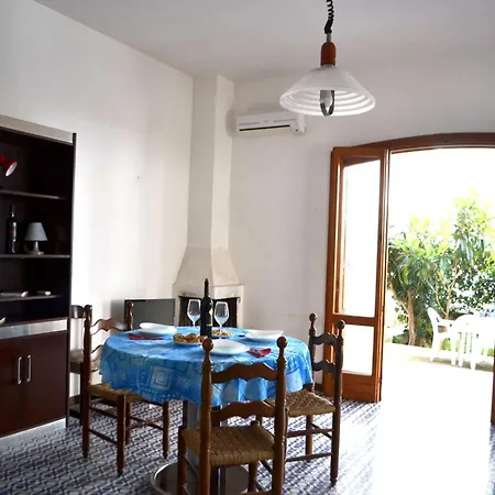 Nami For Six Guests With Outdoor Space Holiday home *