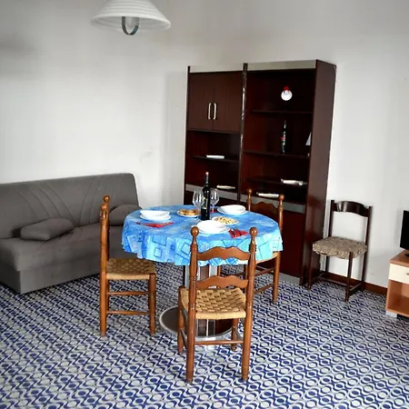 Nami For Six Guests With Outdoor Space Holiday home San Foca