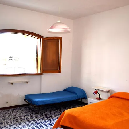 Holiday home Nami For Six Guests With Outdoor Space *